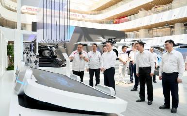 李乐成在广东调研制造业高质量发展